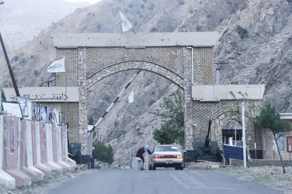 طالبان در پنجشیر ۲۴ نفر را بازداشت‌ کردند