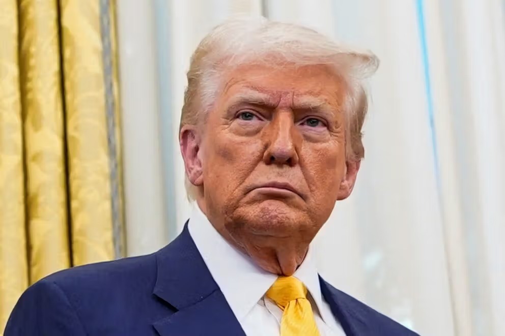 دونالد ترامپ بار دیگر بر پس‌گرفتن سلاح‌های امریکایی از طالبان تأکید کرد