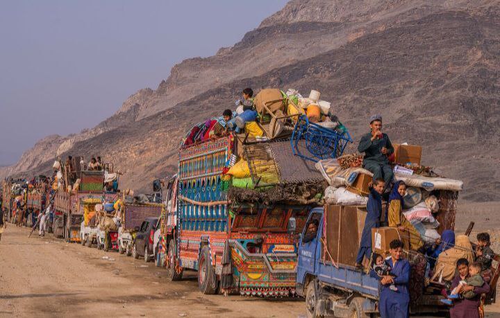 💢 سازمان عفو بین‌الملل خواهان توقف فوری اخراج مهاجران افغان از پاکستان شد