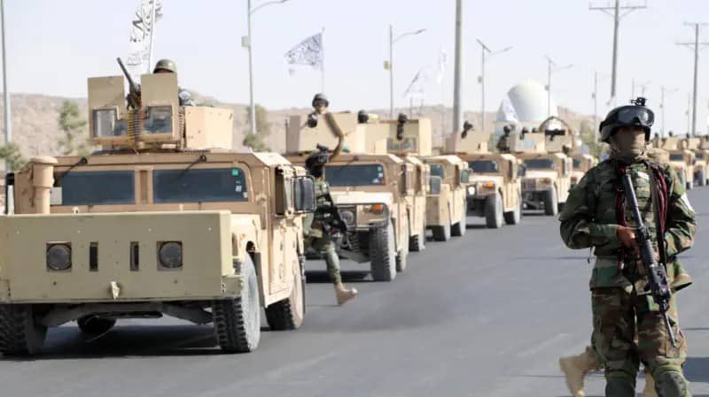 پاکستان: گروه‌های تروریستی به ارزش میلیارد‌ها دالر سلاح‌های رهاشده در افغانستان را در اختیار دارند