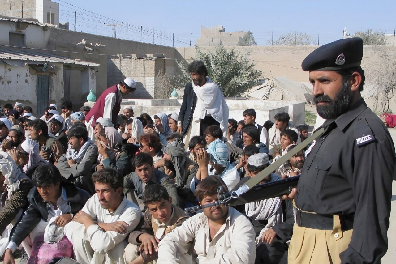 🔹در 48 ساعت گذشته 8 هزار مهاجر افغان از پاکستان اخراج شدند