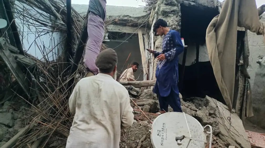 🔴شمار قربانیان زلزله در کنر به بیش از ۷۰۰ کشته و هزار مجروح رسید!