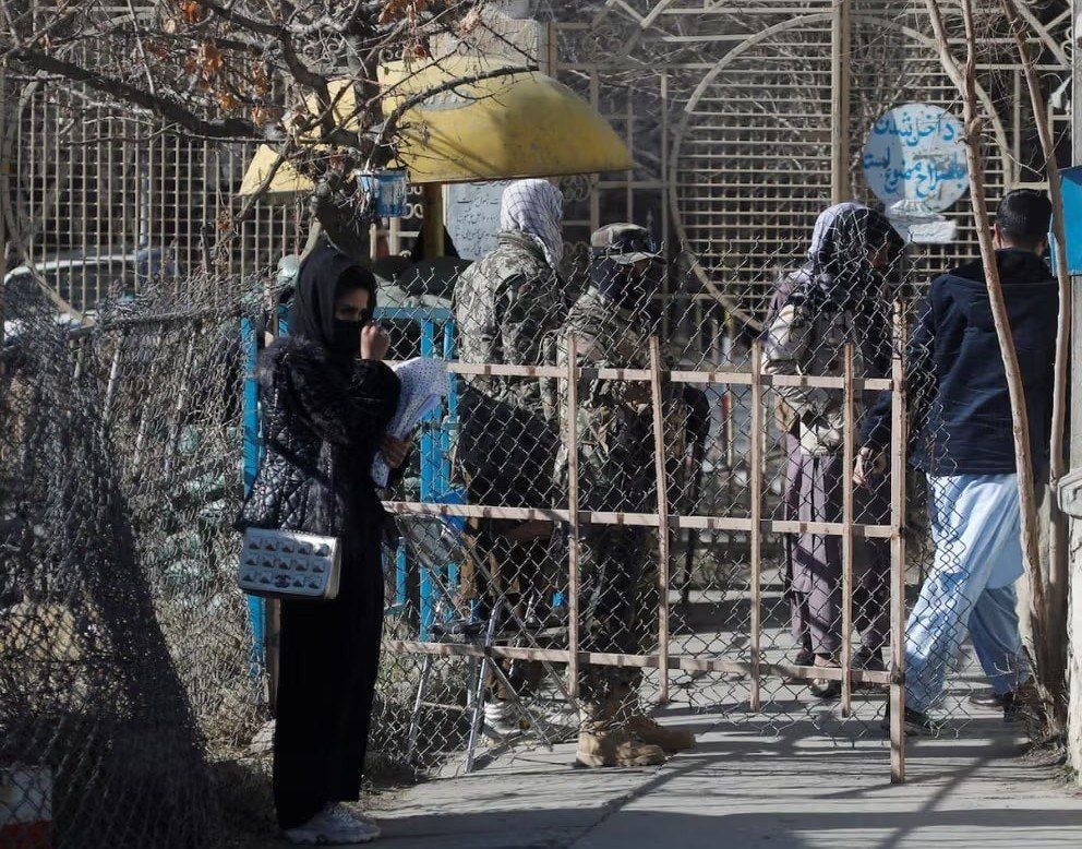 🔴نورا نایلند می‌گوید فشارهای جهانی پس از بازگشت اداره طالبان، به‌جای تغییر رفتار این اداره، زنان و شهروندان عادی افغانستان را قربانی کرده است.