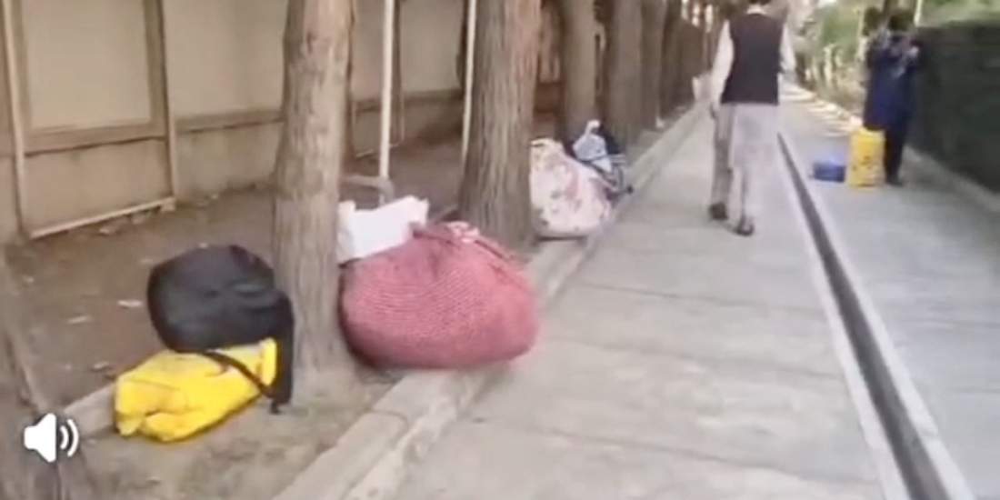 طالبان روند تخلیه اجباری حوزه خاتم‌النبیین(ص) را آغاز کردند طلبه‌های جوان با اجبار از حوزه اخراج می‌شوند