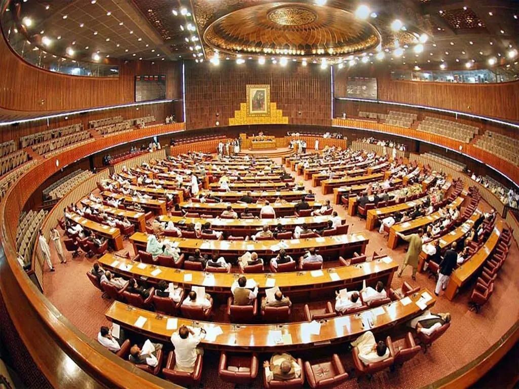پاکستان در ۹ ماه بیش از ۲۴۰۰ شورشی را کشته است